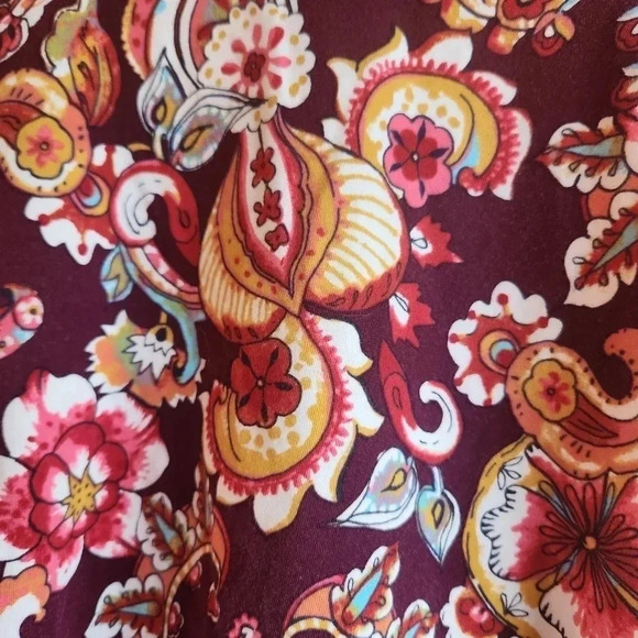 Talbots Long Sleeve Paisley Floral Tee | Size M | 95% Cotton Blend - Picture 4 of 4